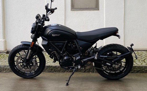 Gebrauchtmotorrad Ducati Scrambler Icon Dark - Bild 3