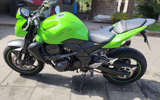 Gebrauchtmotorrad Kawasaki Z 750 - Bild 2