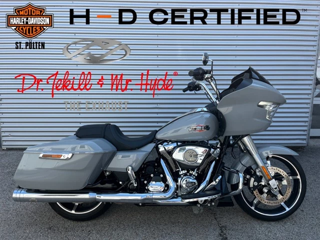 Harley-Davidson Road Glide FLTRX (grau) - Bild 1