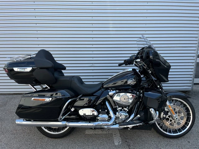 Harley-Davidson Street Glide Limited FLHXL (schwarz) - Bild 2