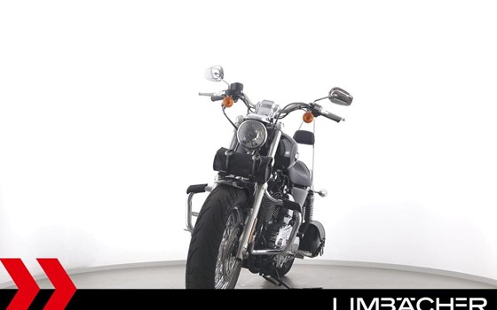Gebrauchtmotorrad Harley-Davidson Sportster XL 1200C Custom - Bild 3
