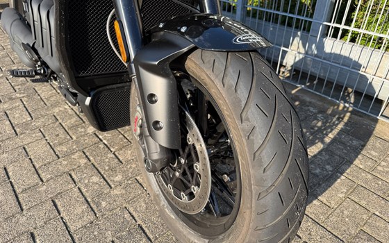 Gebrauchtmotorrad Triumph Rocket 3 Storm R - Bild 5