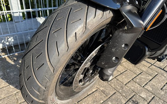 Gebrauchtmotorrad Triumph Rocket 3 Storm R - Bild 9