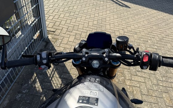 Gebrauchtmotorrad Triumph Speed Triple 1200 RS - Bild 6