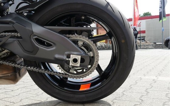 Gebrauchtmotorrad Yamaha MT-10 - Bild 12