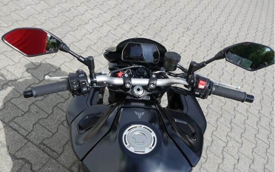 Gebrauchtmotorrad Yamaha MT-10 - Bild 21