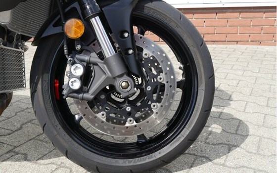 Gebrauchtmotorrad Yamaha MT-10 - Bild 4