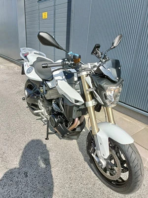 BMW F 800 R (light-white uni) - Bild 5