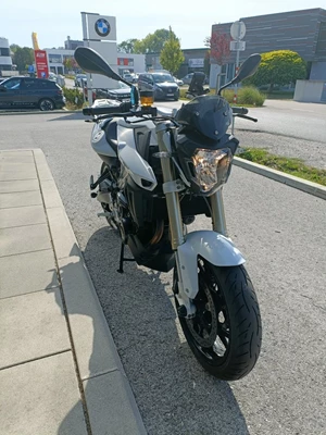 BMW F 800 R (light-white uni) - Bild 6