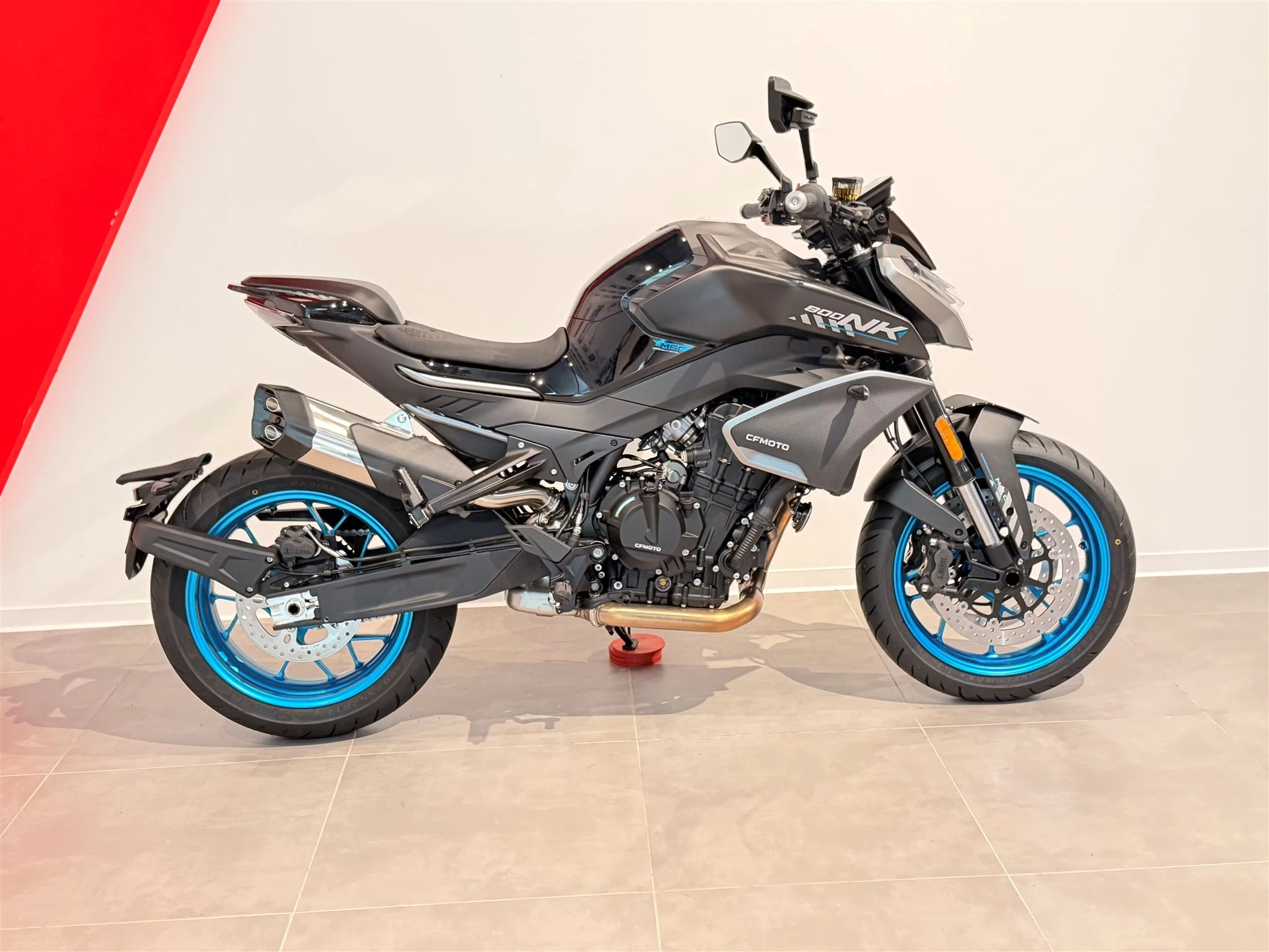 CFMOTO 800NK Advanced