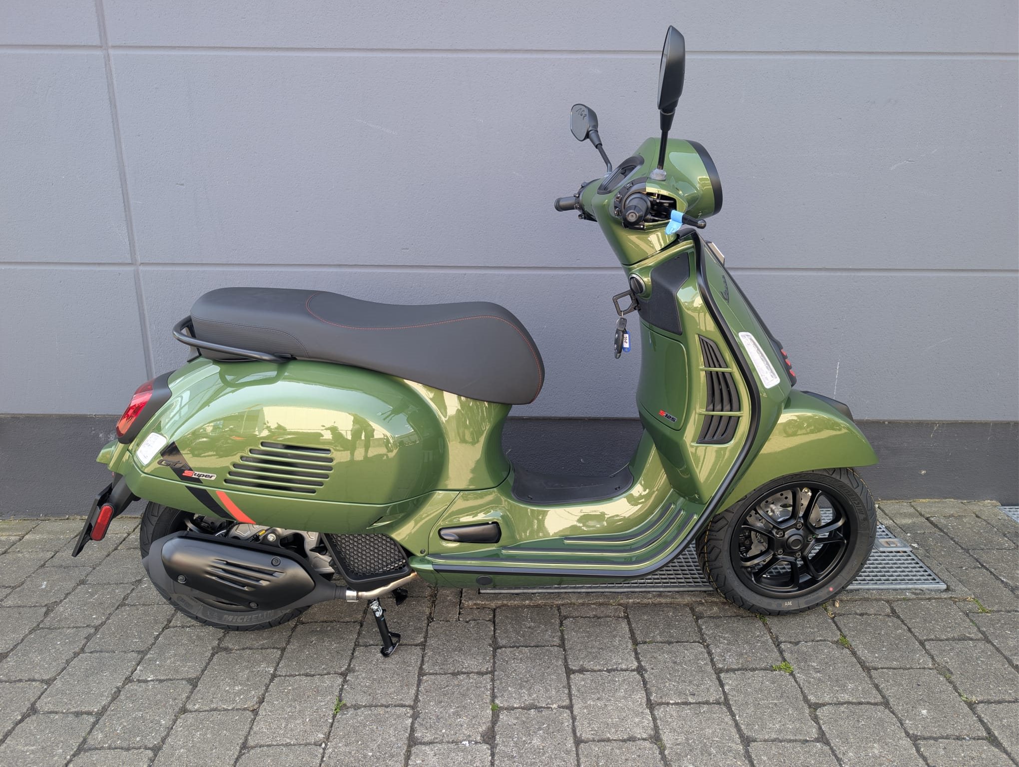 Vespa GTS 125 Super Sport