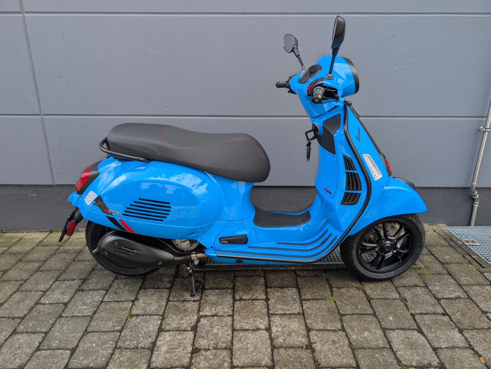 Vespa GTS 125 Super Sport