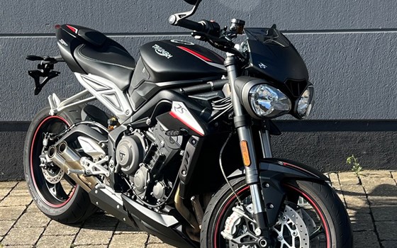 Gebrauchtmotorrad Triumph Street Triple RS - Bild 4