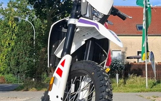 Neufahrzeug Aprilia RX 125 - Bild 3