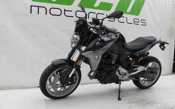 Gebrauchtmotorrad BMW F 900 R - Bild 2
