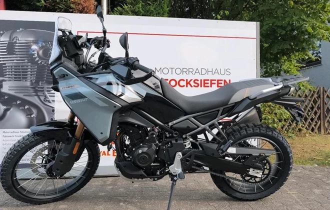 CFMOTO 450MT