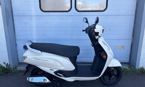 Suzuki Address 125
