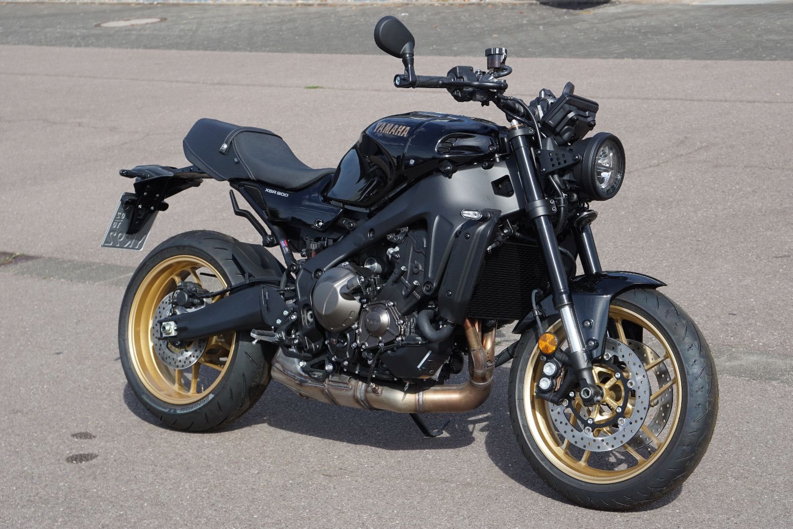 Yamaha XSR900