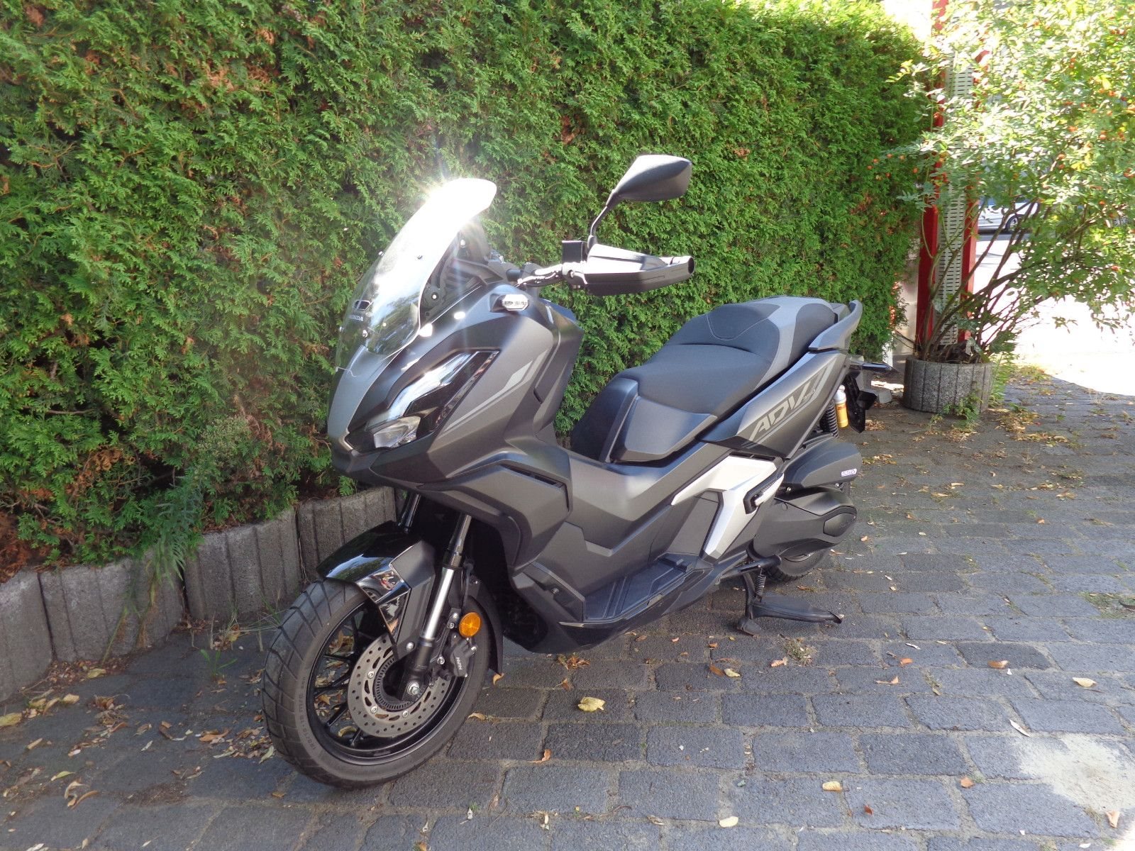 Honda ADV350