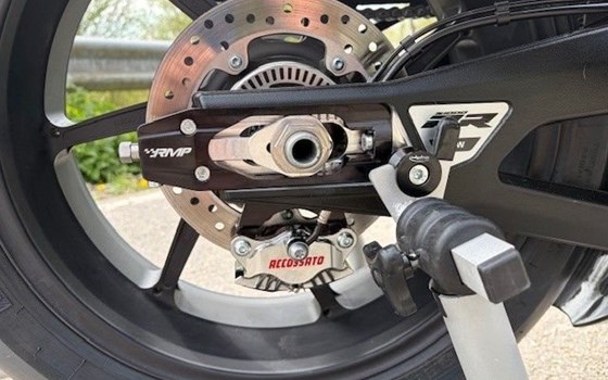 Neufahrzeug BMW S 1000 RR - Bild 4