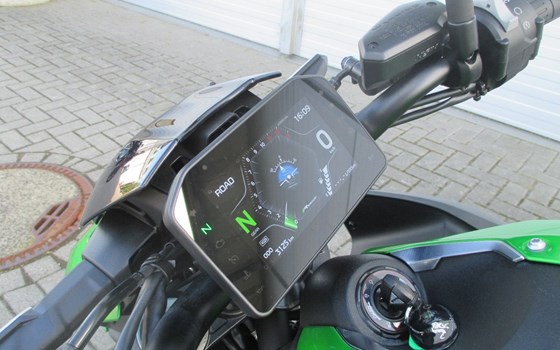 Gebrauchtmotorrad Kawasaki Z900 - Bild 8