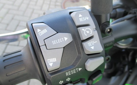 Gebrauchtmotorrad Kawasaki Z900 - Bild 9