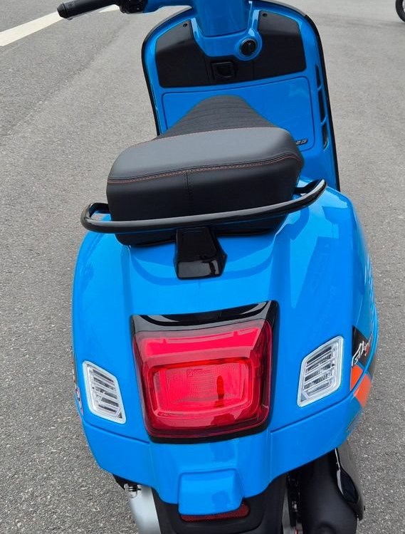 Angebot Vespa GTS 125 Super Sport