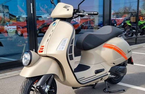 Neumotorrad Vespa GTV 300