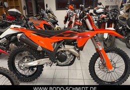 Neumotorrad KTM 350 SX-F