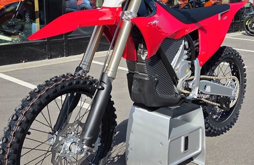Neumotorrad Stark Future Varg MX