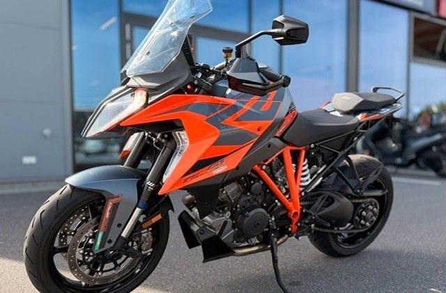 KTM 1290 Super Duke GT