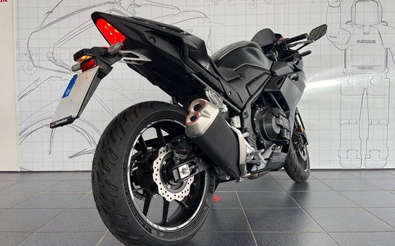 Gebrauchtmotorrad Honda CBR500R E-Clutch - Bild 3