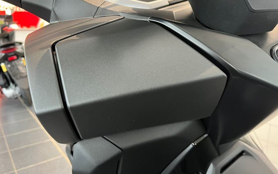 Gebrauchtmotorrad Honda Forza 125 - Bild 14