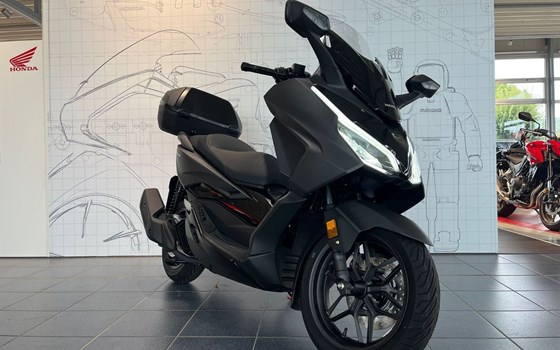 Gebrauchtmotorrad Honda Forza 125 - Bild 2