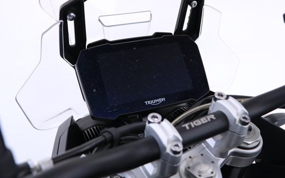 Gebrauchtmotorrad Triumph Tiger 900 GT - Bild 13