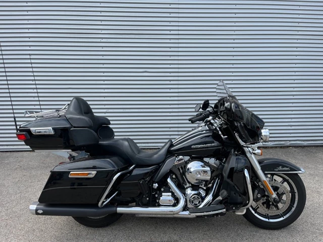 Harley-Davidson Electra Glide Ultra Limited Low FLHTKL (schwarz) - Bild 2