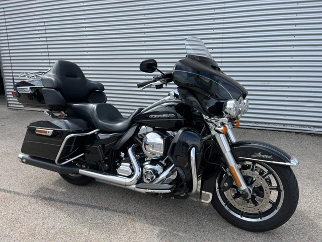 Harley-Davidson Electra Glide Ultra Limited Low FLHTKL (schwarz) - Bild 4