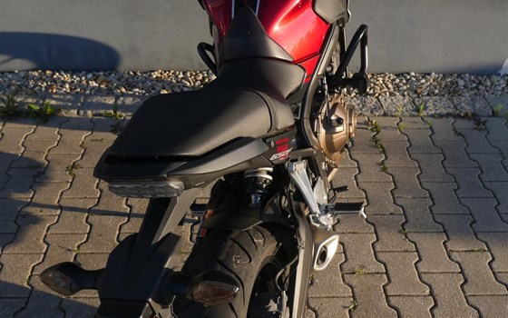 Gebrauchtmotorrad Honda CB650F - Bild 8