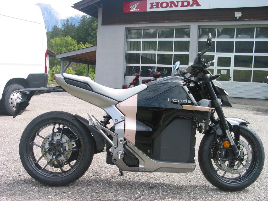 Honda WN7