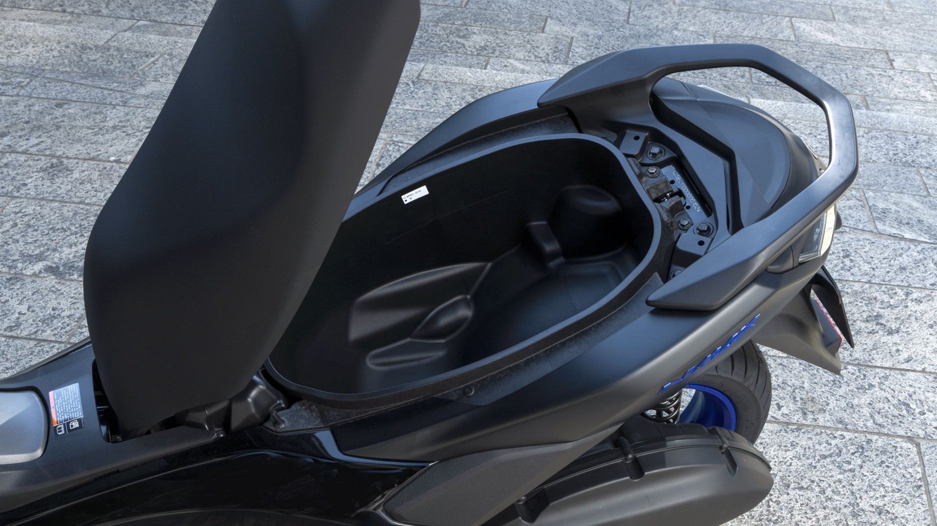 Yamaha NMAX 125