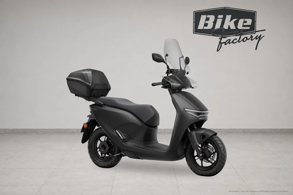 Honda CUV e: (MAT BLACK) - Bild 2