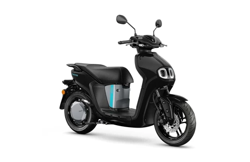 Neumotorrad Yamaha NEO's Dual Battery