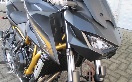 Gebrauchtmotorrad Kawasaki Z650 S - Bild 2