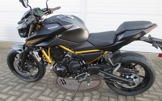 Gebrauchtmotorrad Kawasaki Z650 S - Bild 5