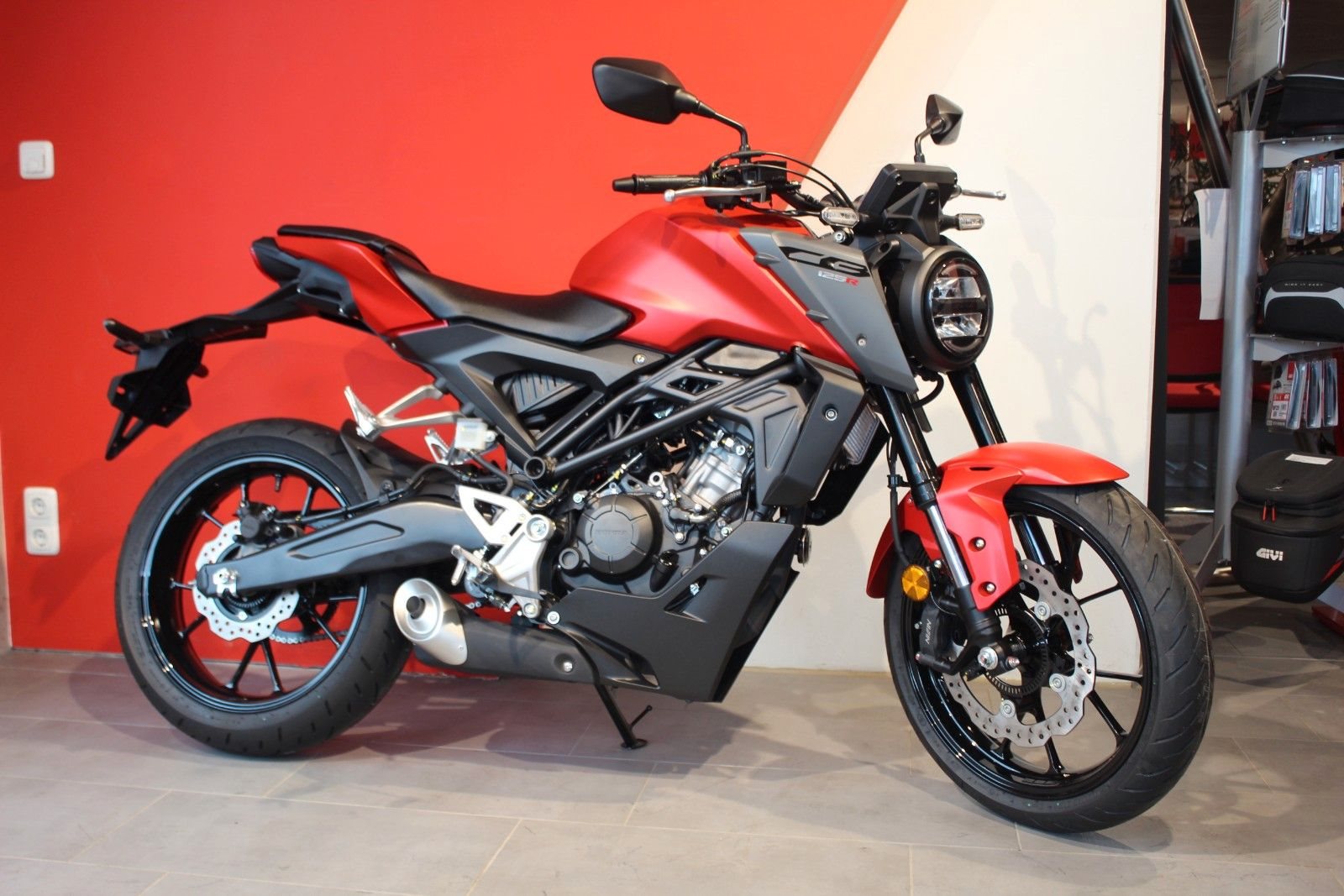 Honda CB125R