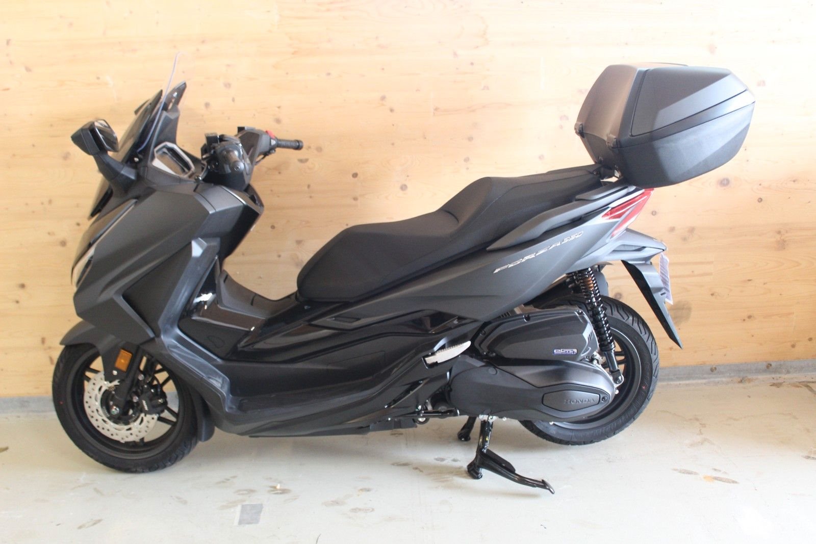 Honda Forza 350