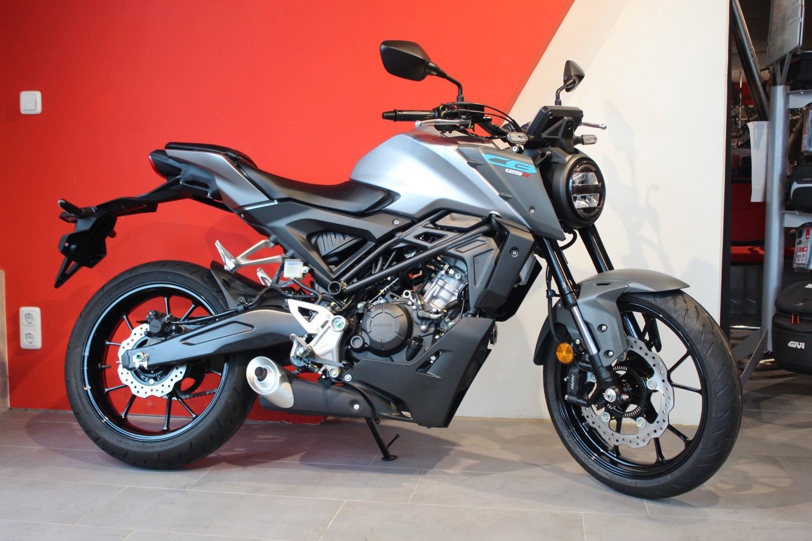 Honda CB125R