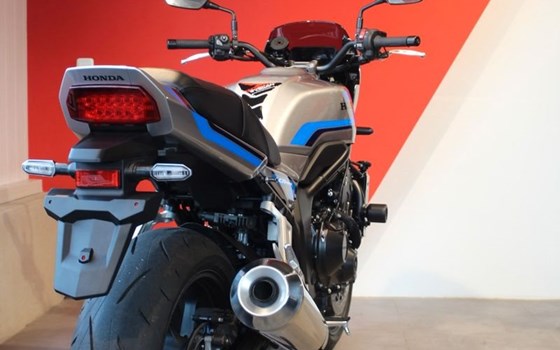 Gebrauchtmotorrad Honda CB1000F - Bild 6