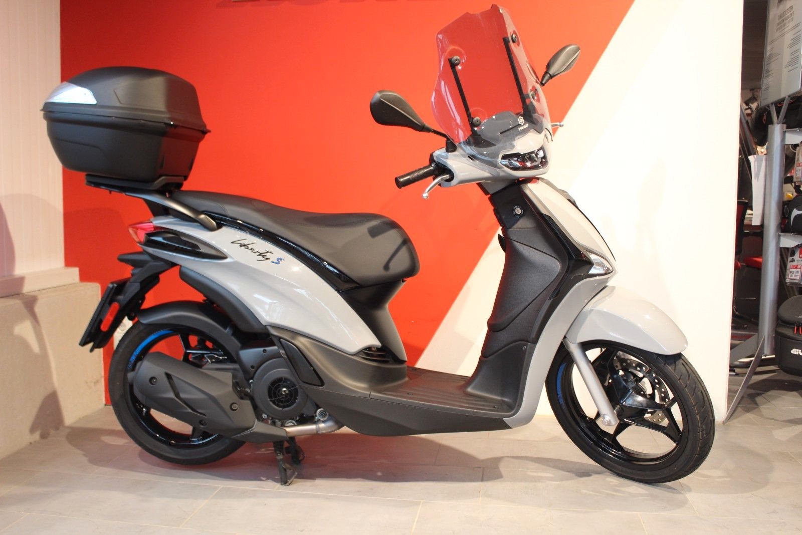Piaggio Liberty 125 RST