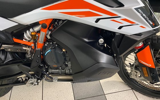 Gebrauchtmotorrad KTM 790 Adventure R - Bild 17
